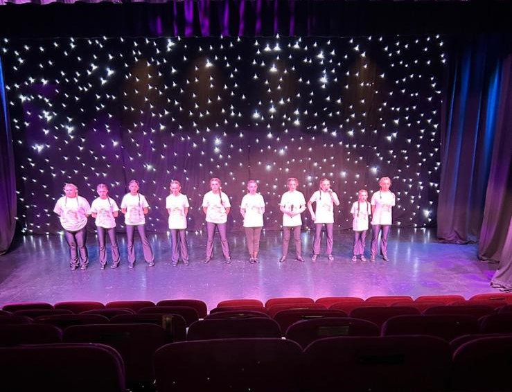 Tap dancers in perfect formation during show
